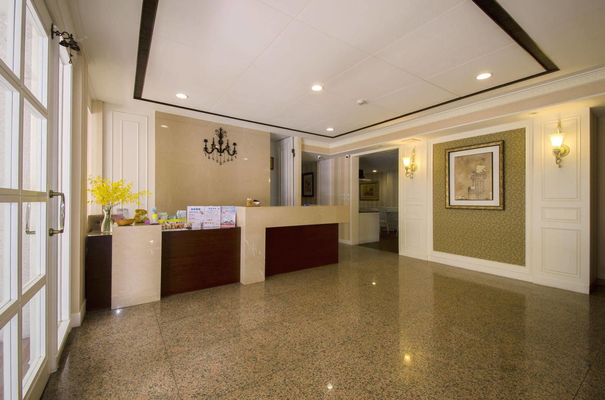Ing Wang Hotel Тайнань Екстер'єр фото